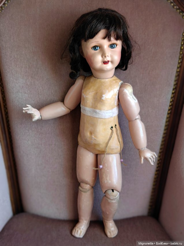 Говорящая француженка Адэлька с зонтиком