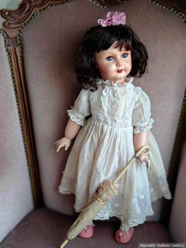 Говорящая француженка Адэлька с зонтиком