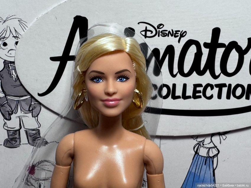 Барби Марго Робби из сета "Сцена у костра" по фильму "Барби" нюд (фото 3)