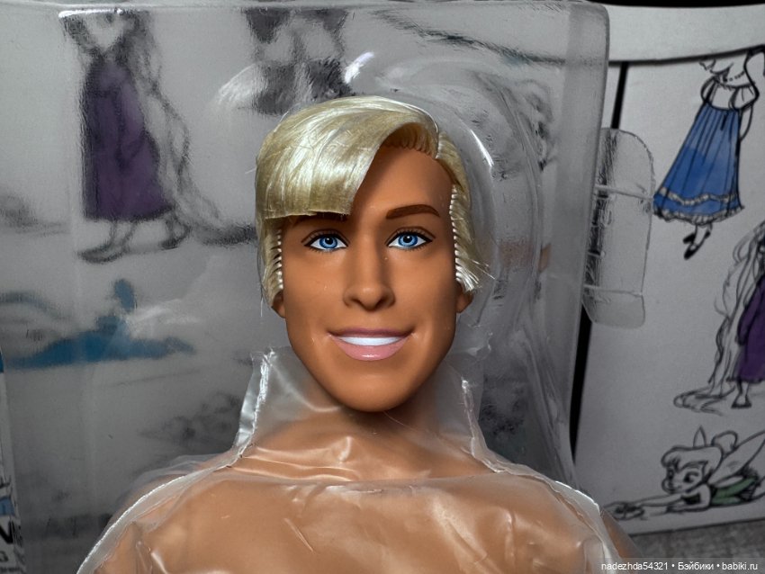 Кен Райан Гослинг из сета "Сцена у костра" по фильму "Барби" нюд (фото 3)