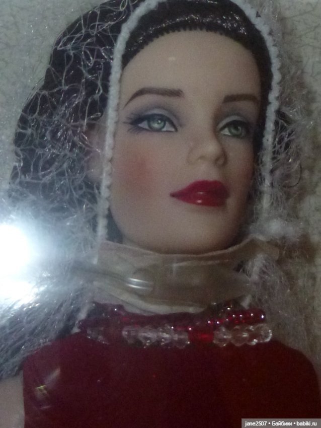 Тоннер Tonner Revlon 13 дюймов NRFB - Glamorous Red - редкий выпуск, LE100 (фото 9)