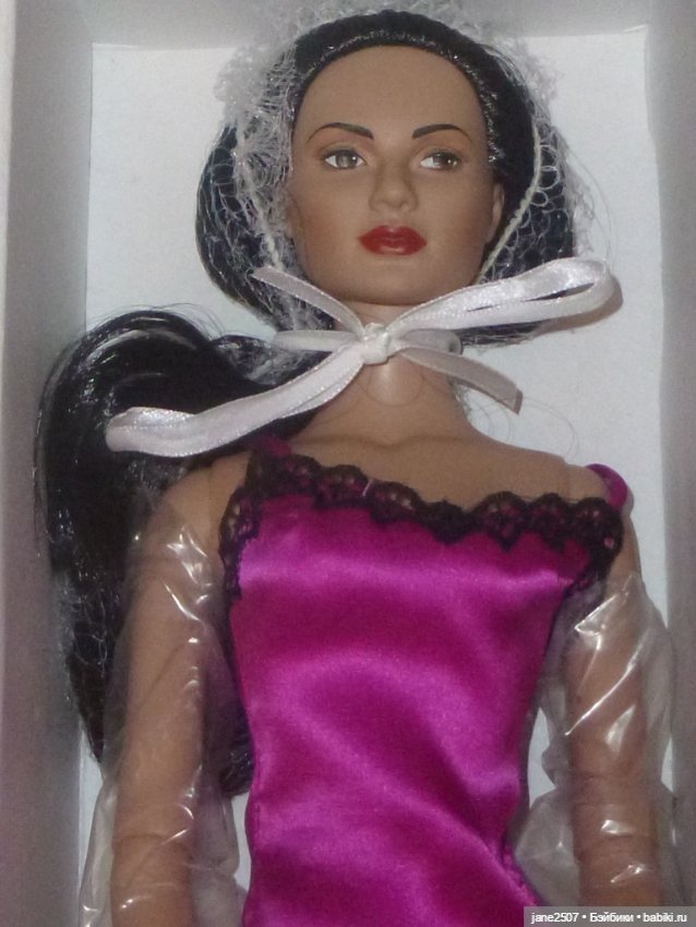 Тоннер Tonner Angelina Ready to Wear RTW новая (NRFB), 16 дюймов (фото 4)