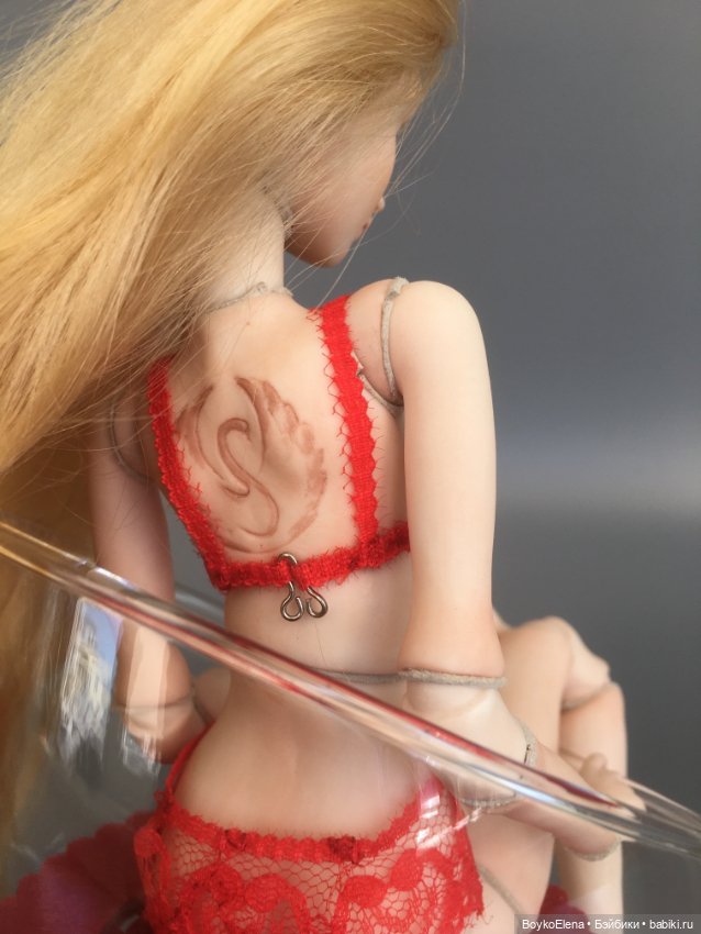 Римма . Фарфоровая шарнирная кукла (фото 8)