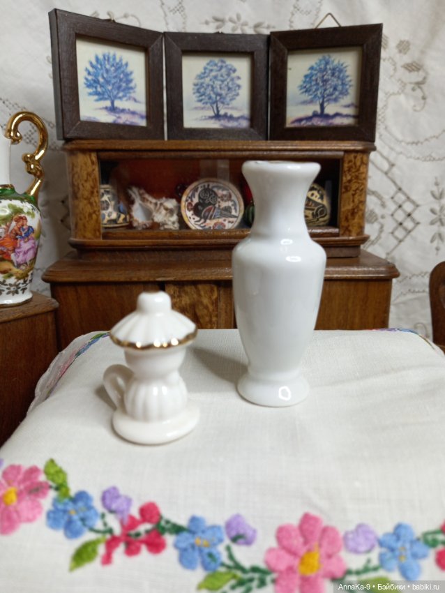 Декоративные вазы, кувшин