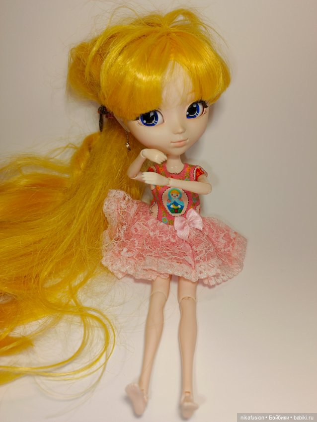 Кукла Pullip Sailor Moon Пуллип Сейлормун (фото 2)