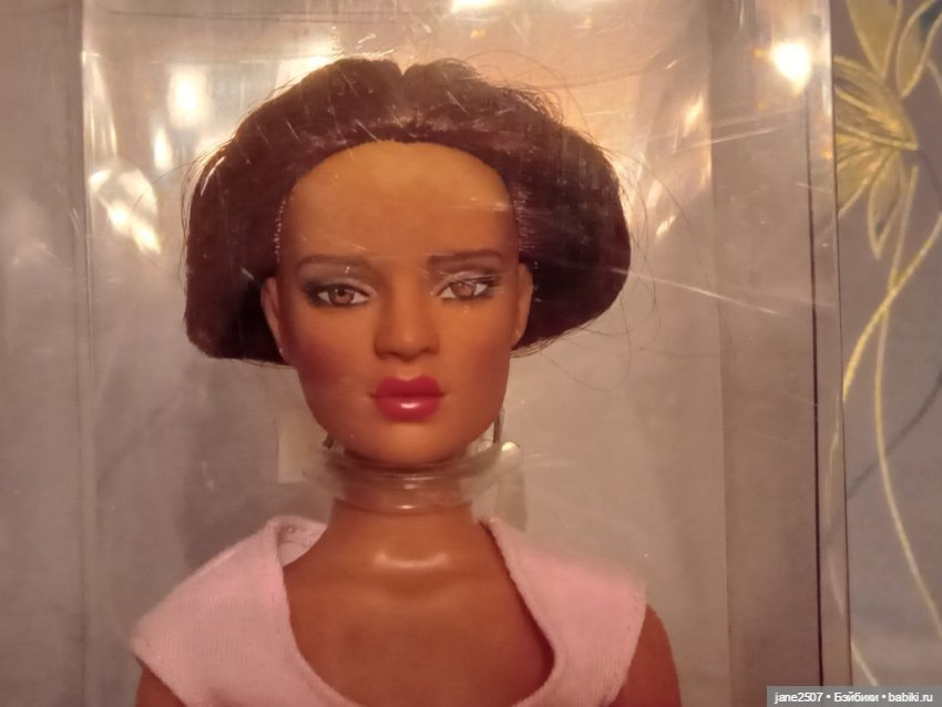 Редкая Тоннер Tonner Jon (Jonquil) Basic Brunette NRFB (тело Antoinette), 16 дюймов (фото 6)