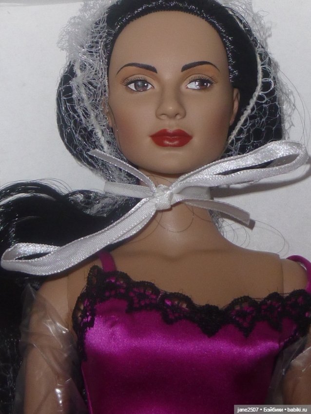 Тоннер Tonner Angelina Ready to Wear RTW новая (NRFB), 16 дюймов (фото 5)