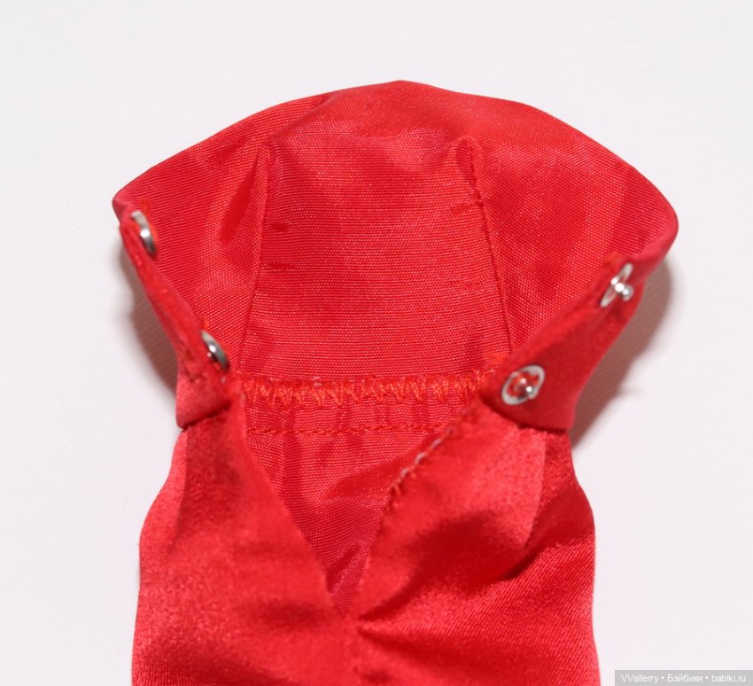 Красное платье ХМ — Одежда для кукол (фото 4)