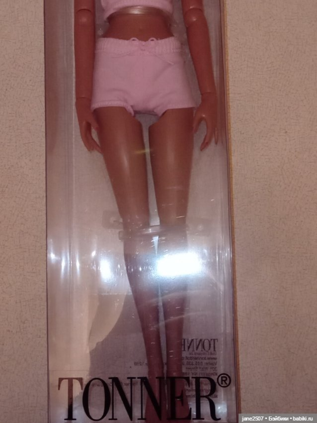 Редкая Тоннер Tonner Jon (Jonquil) Basic Brunette NRFB (тело Antoinette), 16 дюймов (фото 2)