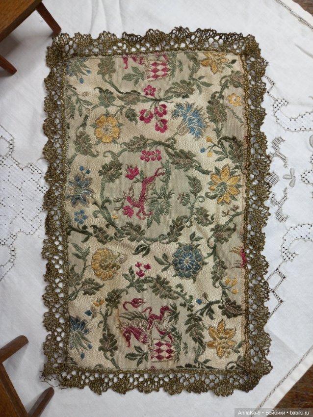 Скатерти и ковры для кукольного интерьера (фото 7)