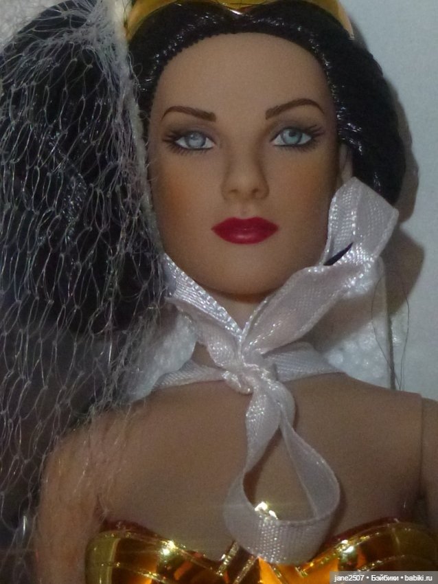 Редкая Тоннер Tonner DC Stars Wonder Woman 13 дюймов NRFB (фото 7)