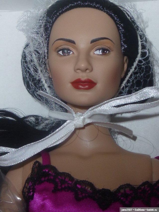 Тоннер Tonner Angelina Ready to Wear RTW новая (NRFB), 16 дюймов (фото 8)
