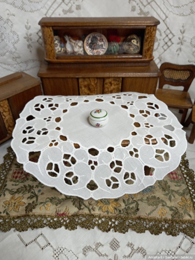 Скатерти и ковры для кукольного интерьера (фото 6)