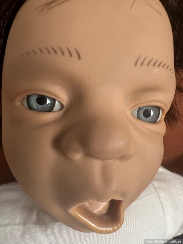 Характерная кукла, капризулька. Simba, Испания