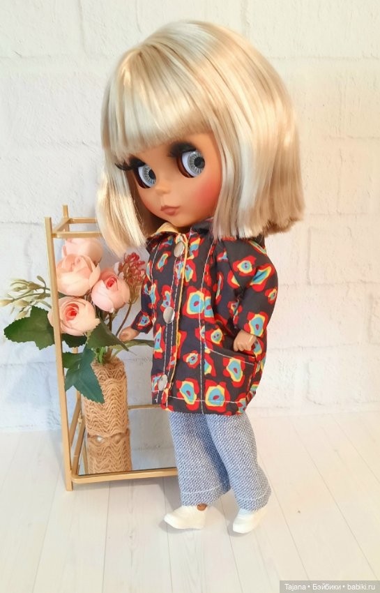 Курточки для кукол Блайз 30 см