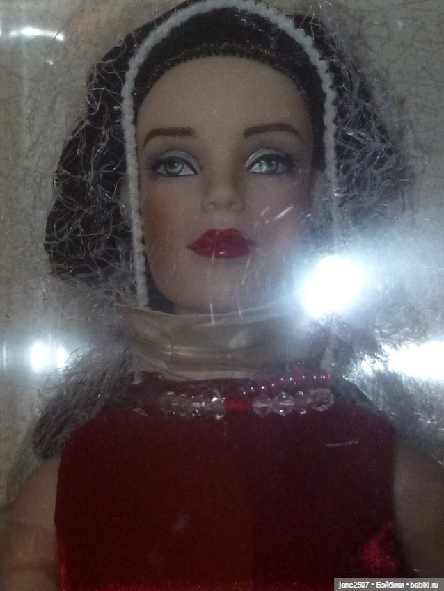 Тоннер Tonner Revlon 13 дюймов NRFB - Glamorous Red - редкий выпуск, LE100 (фото 5)