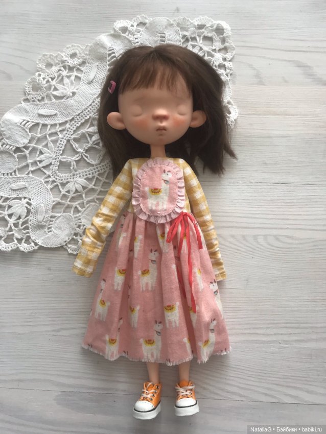 Платье для кукол на теле Obitsu 22 и похожих