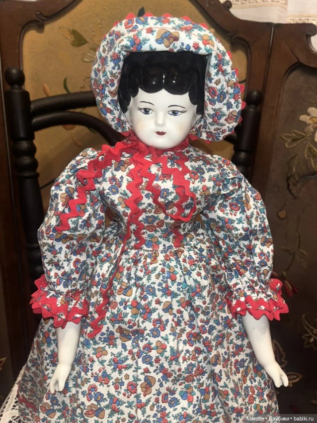 Реплика антикварной куклы China doll