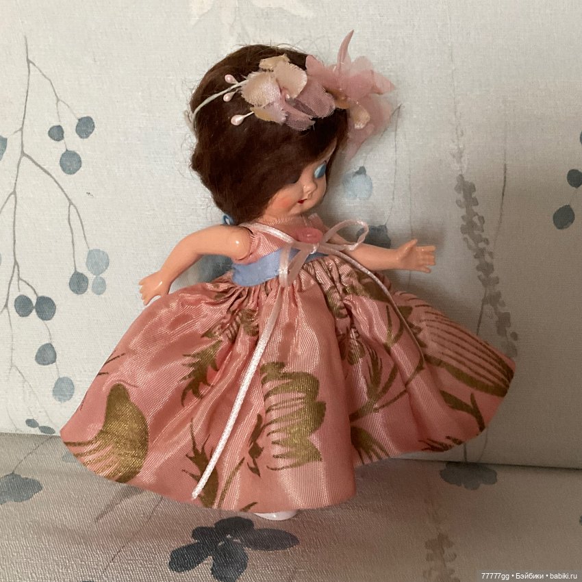 Синеглазая винтажная куколка (фото 5)