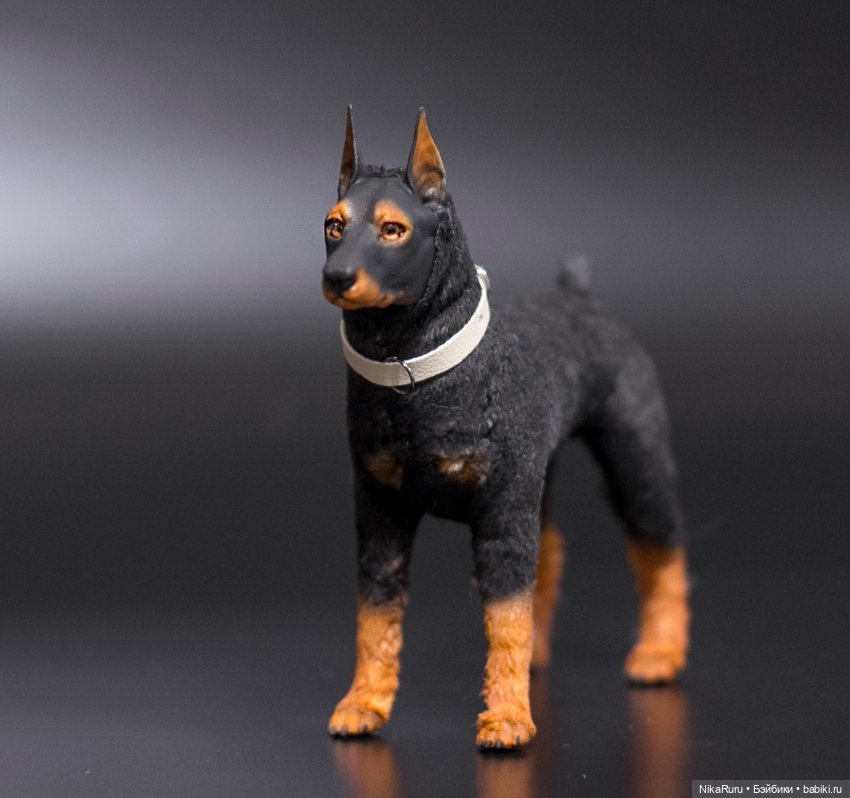 Доберман собака для Барби формат 1/6 в смешанной технике (фото 3)
