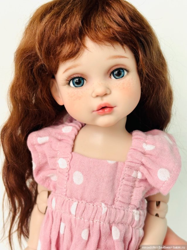 Брюнеточка Лиза, авторская шарнирная кукла из полиуретана, фулсет (фото 3)