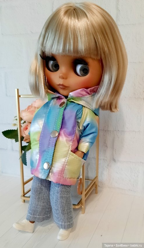 Курточки для кукол Блайз 30 см (фото 2)
