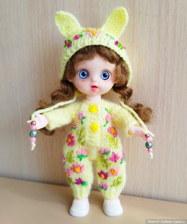 Вязаный костюм для баболи 15 см и кукол подобного формата (фото 2)