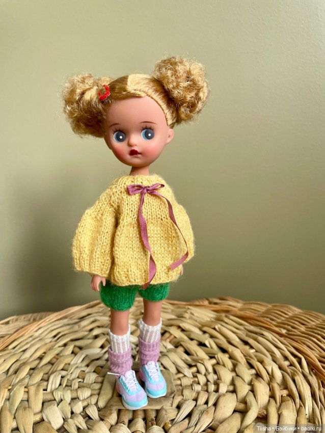 Весенние кофточки для кукол Littleberry, holala, duoding, формата stodoll M и других подрбных (фото 2)