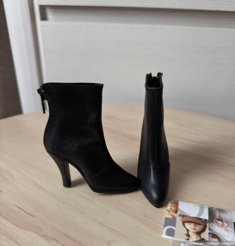 Продам ботинки Dolk на куклу 1/3