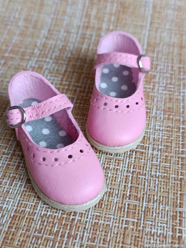 Лот обуви для Руби Ред Ruby Red Fashion Friends (фото 3)