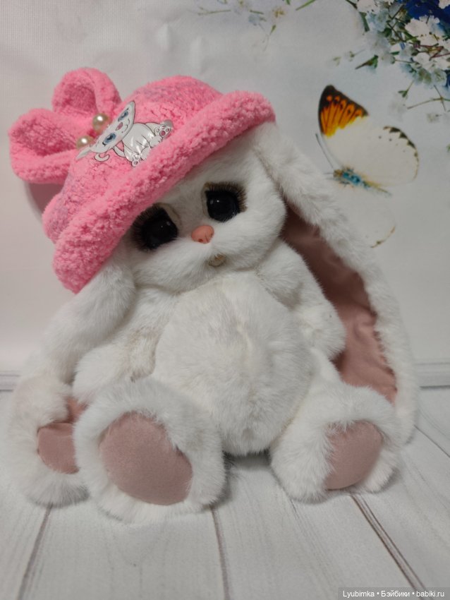 Белоснежная зайка — Авторские игрушки (фото 4)