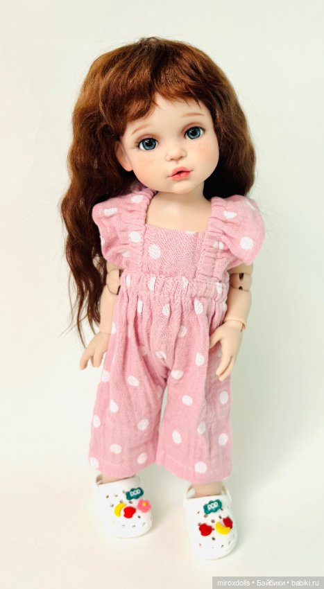 Брюнеточка Лиза, авторская шарнирная кукла из полиуретана, фулсет (фото 2)