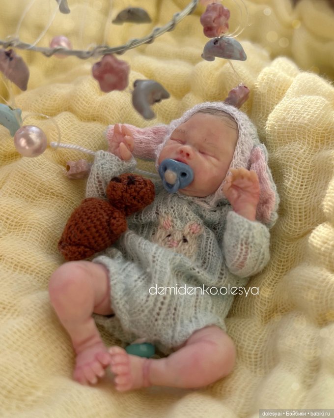 Миниатюрная кукла младенец Аркаша (фото 10)
