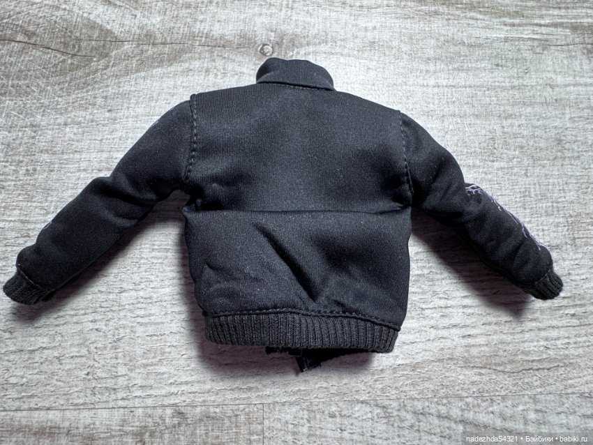 Аутфит Кена Райана Гослинга из сета "Сцена у костра" по фильму "Барби" (фото 7)