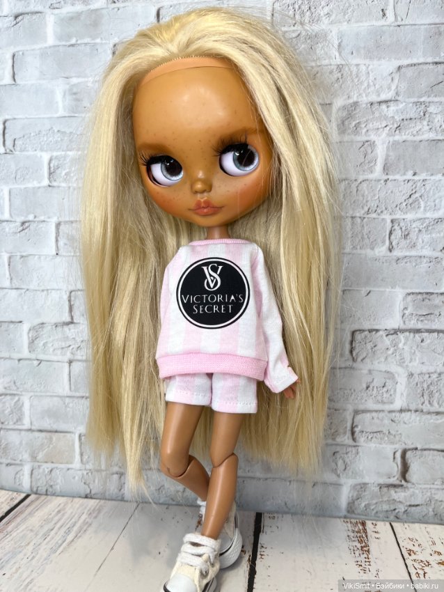 Продаю новую одежду для кукол Блайз (фото 4)