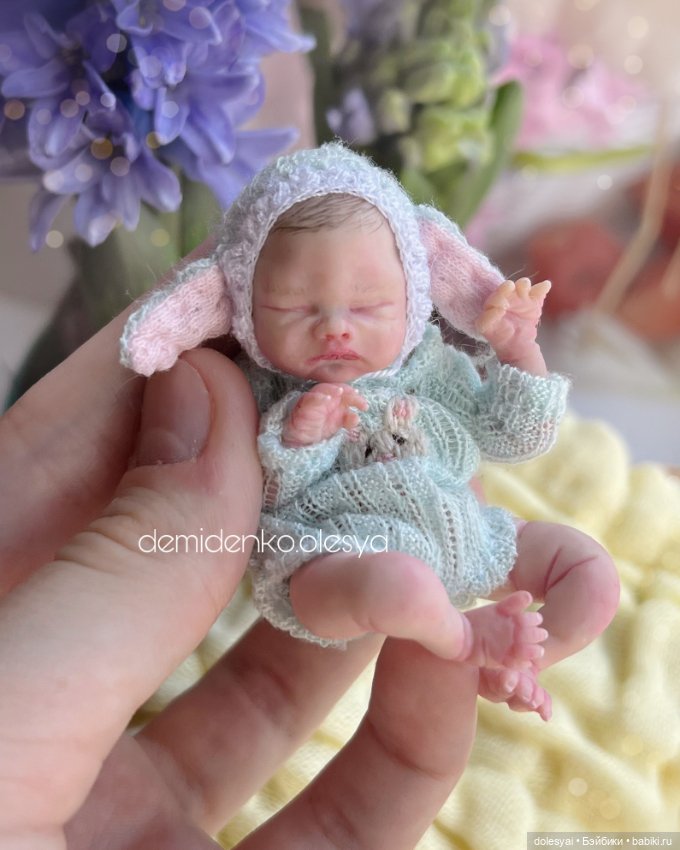 Миниатюрная кукла младенец Аркаша (фото 3)