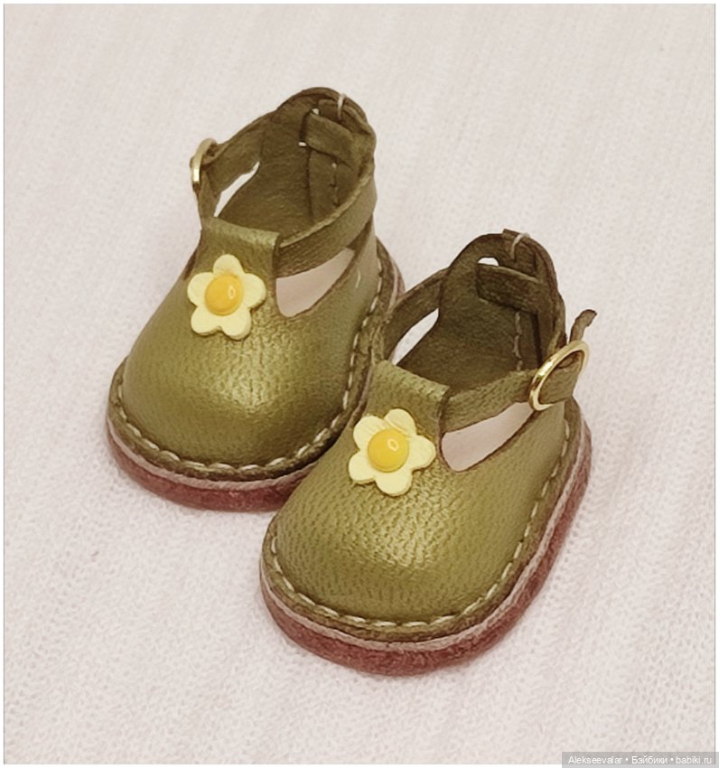 Обувь для кукол little Mia 23 см (фото 4)