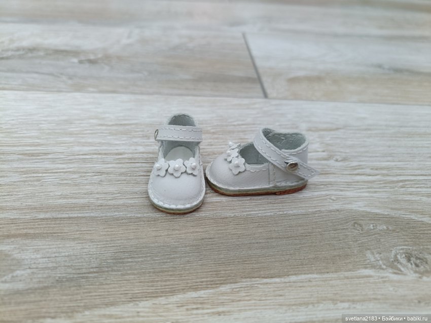 Туфельки для кукол Boneka (3,6x1,6 см.) (фото 3)