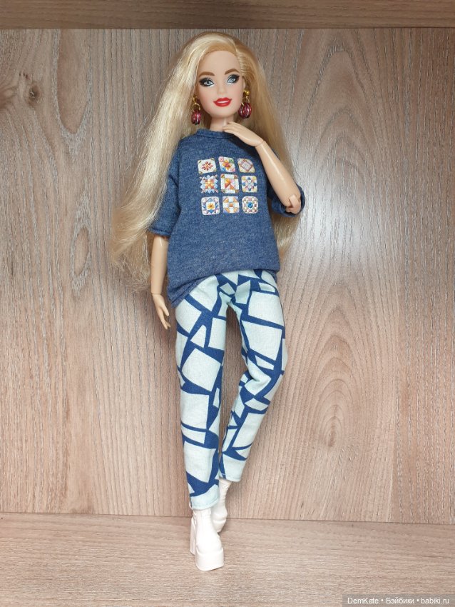 Комплект на Барби пышку — Одежда для кукол (фото 2)