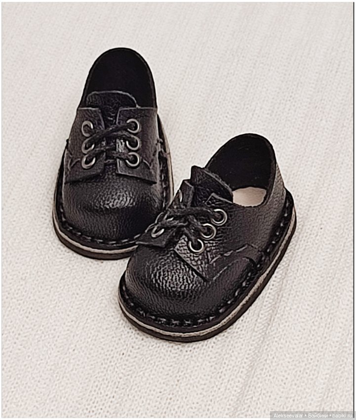 Обувь для кукол Paola Reina