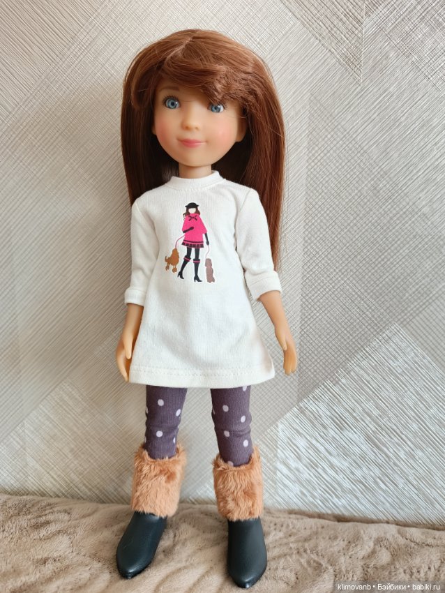 Кукла Натали, 31 см, Ruby Red