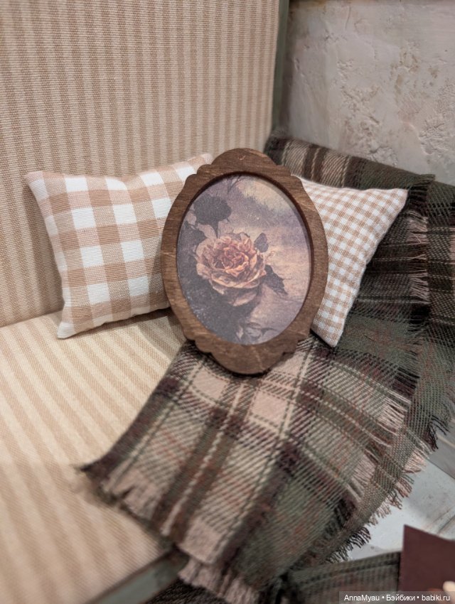 Набор мебели и аксессуаров для гостиной (фото 3)