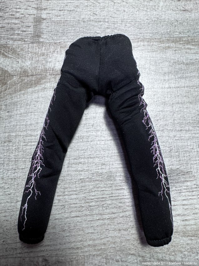 Аутфит Кена Райана Гослинга из сета "Сцена у костра" по фильму "Барби" (фото 3)