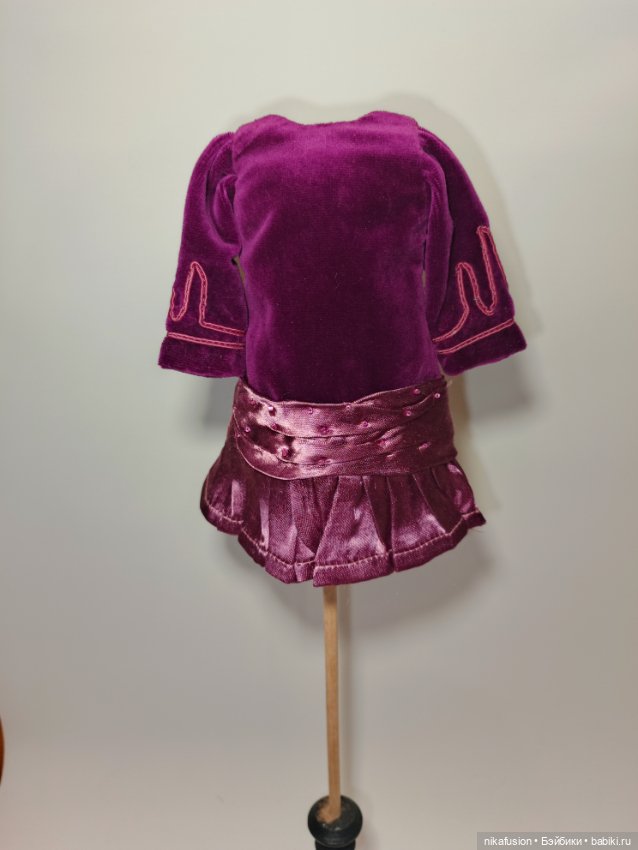 Платье бархат на антикварную или винтажную куклу 28-32 см (фото 3)