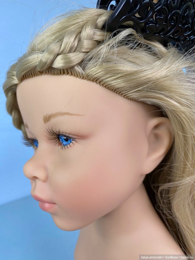 Голубоглазая Мила Готц ООАК (фото 6)