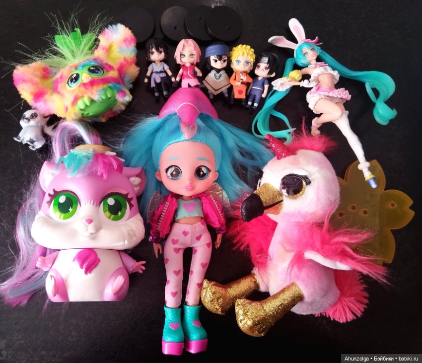 Лот игрушек и кукол для девочки