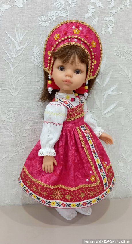 Костюм в русском стиле для Паолы (фото 2)