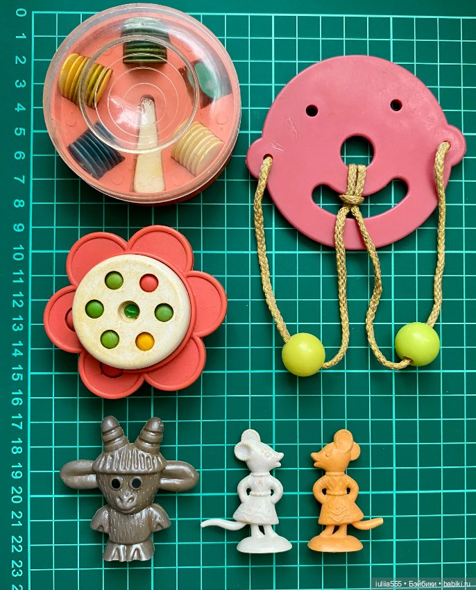 Ассорти игрушек — Игрушки для детей