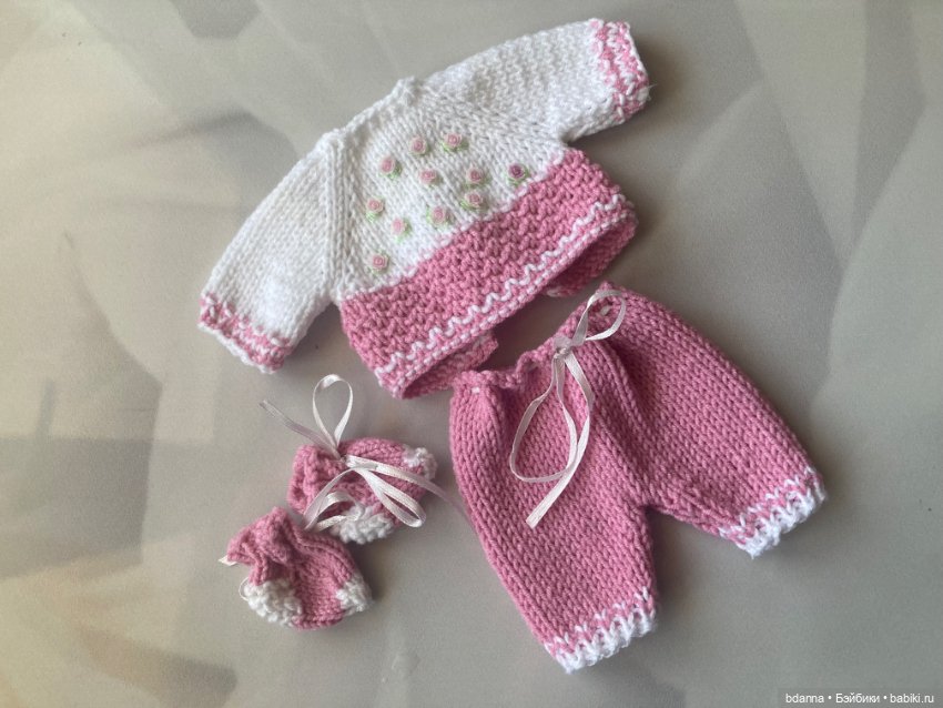 Вязанные комплекты на пупсят
