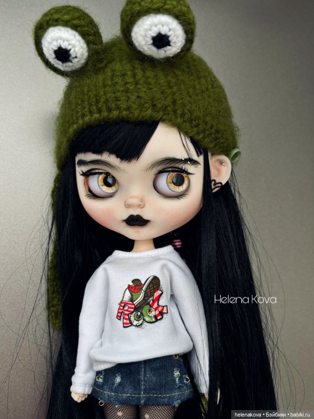 Кукла Блайз Кастом брюнетка (фото 4)